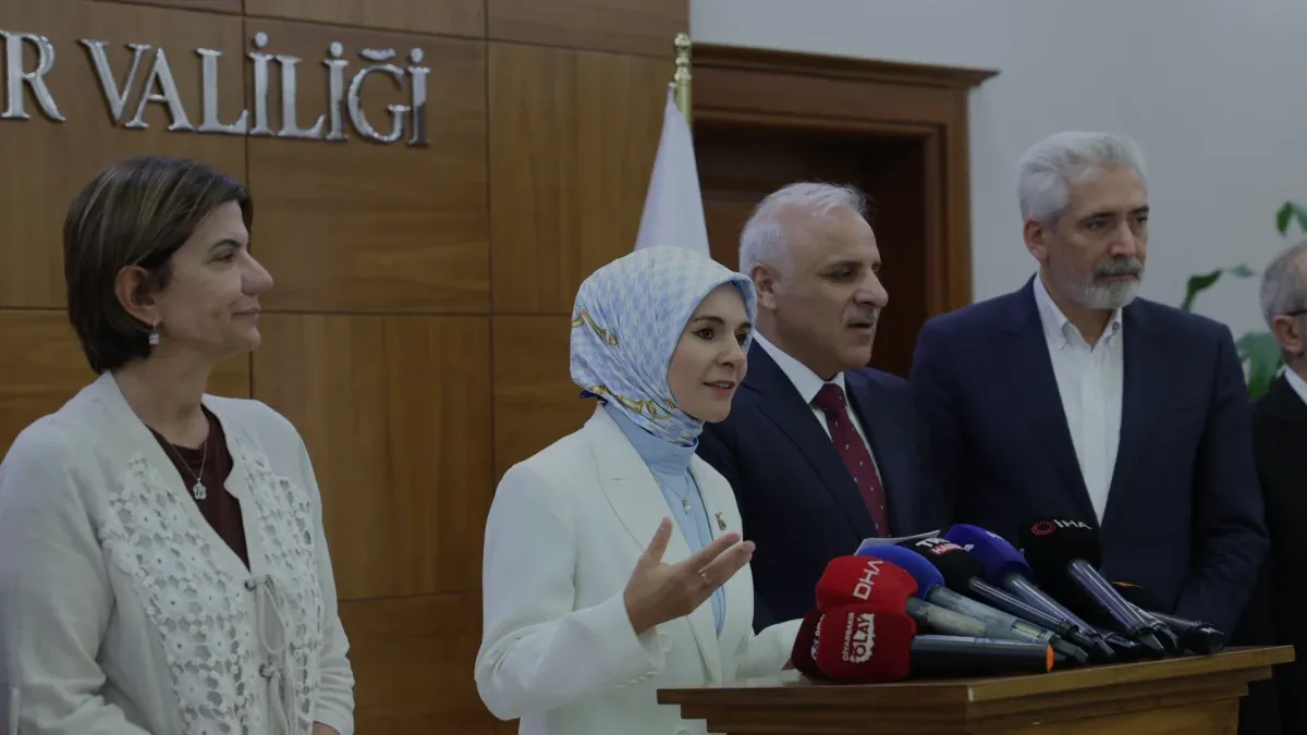 Bakan Mahinur Özdemir Göktaş Diyarbakır’da Aile ve Gençlik Fonu verilerini açıkladı